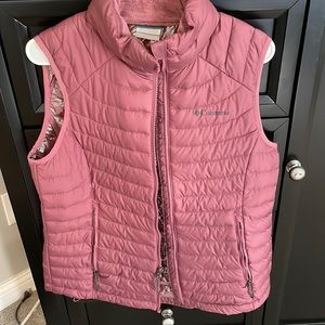 NWOT Columbia Vest 💕